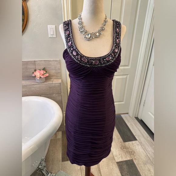 Pristine Caché Gorgeous Dark Purple Embellished Jeweled Fitted Dress 6 - Picture 17 of 17